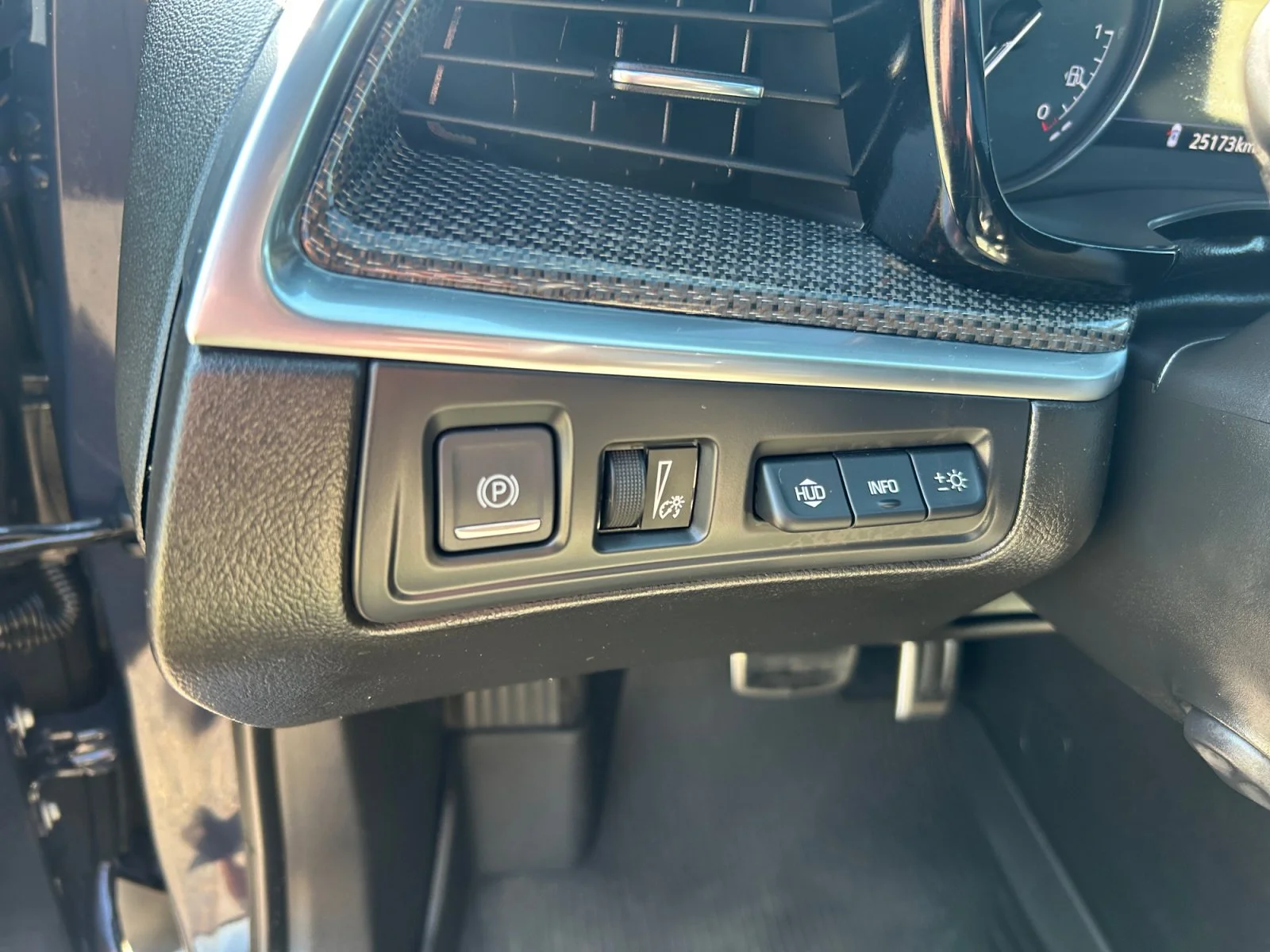 Used 2025 MIDNIGHT SKY METALLIC Cadillac AWD Sport Leather Sunroof Nav 3.6L image 16