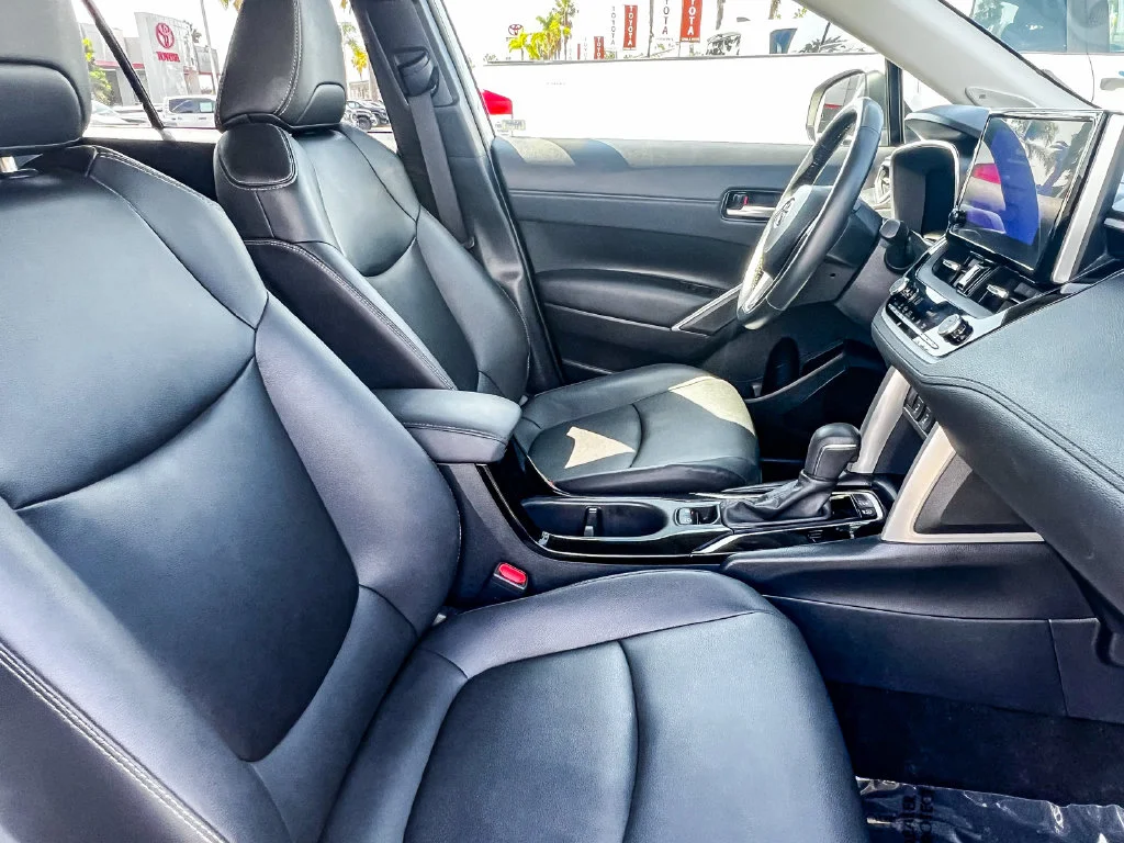 Used 2023 Beige Toyota XLE image 15