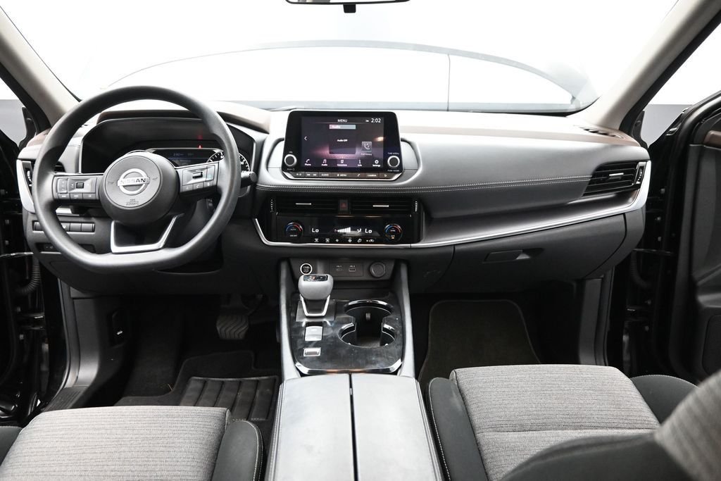 Used 2022 Black Nissan SV image 31