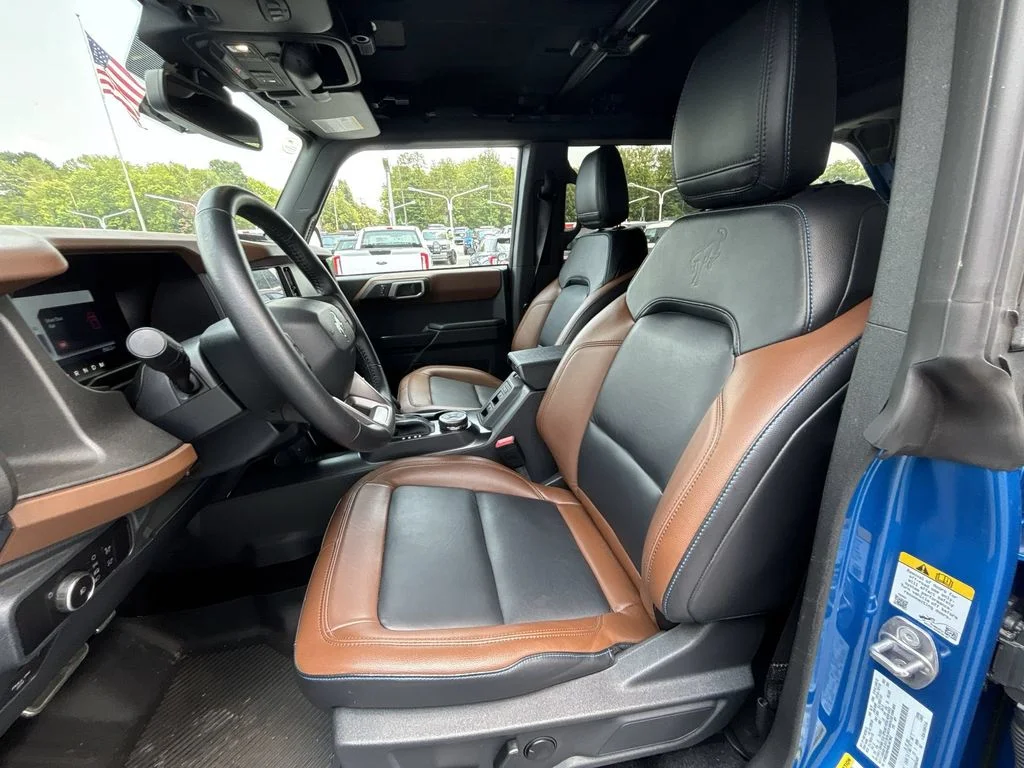 Used 2024 Blue Ford Outer Banks image 13