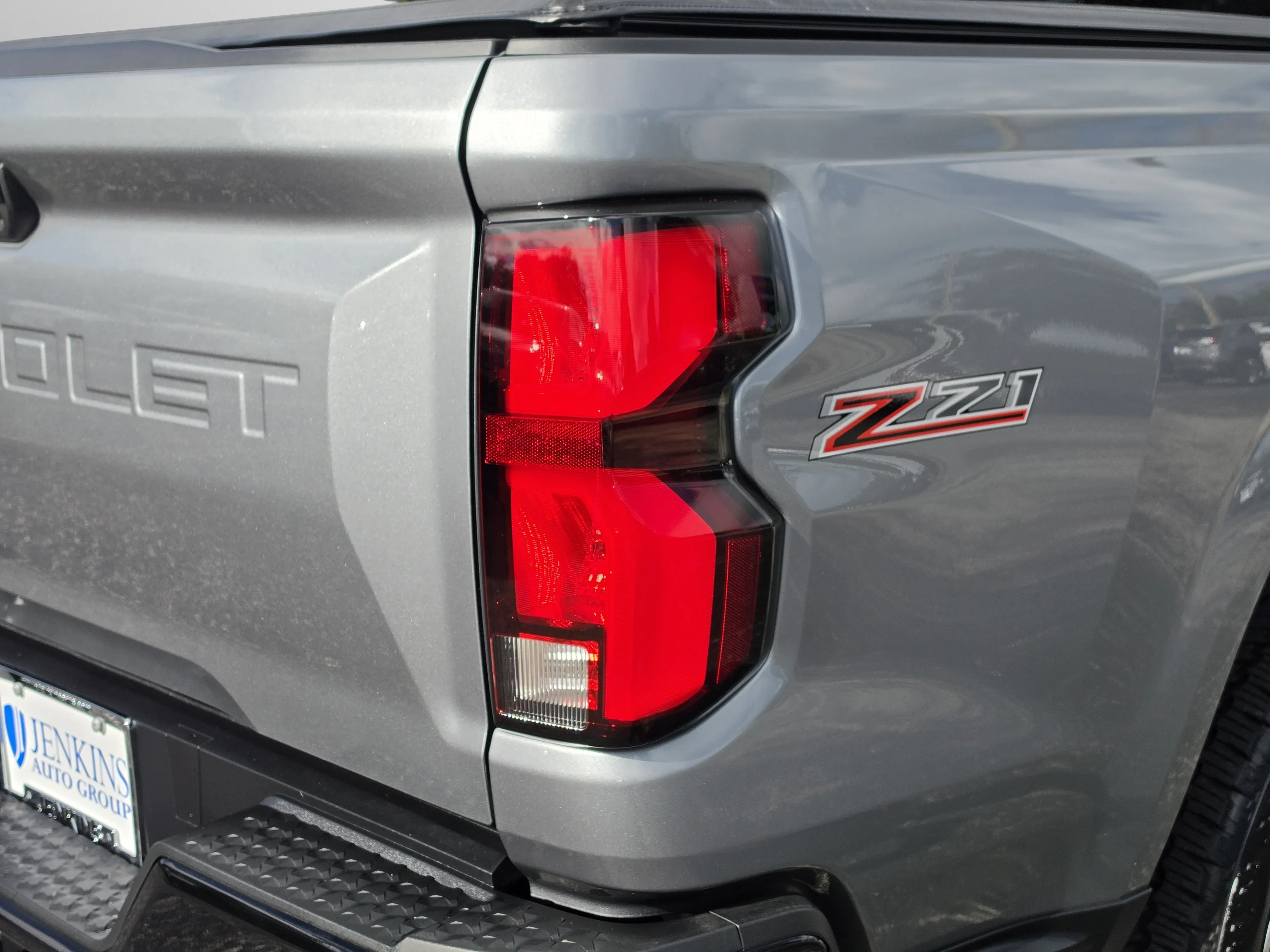 Used 2026 Sterling Gray Metallic Chevrolet 4WD Z71 image 14