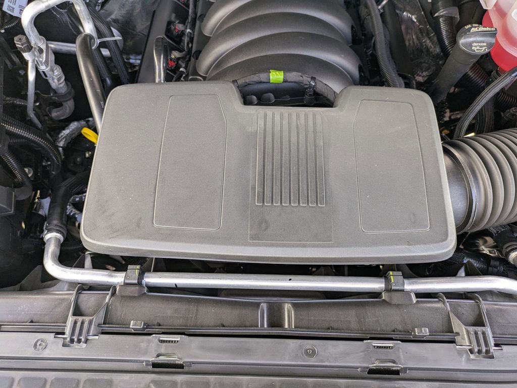 2025 Chevrolet Silverado 1500 LT - Photo 12