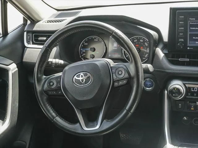 Certified Used 2022 BLIZZARD PEARL Toyota  image 16