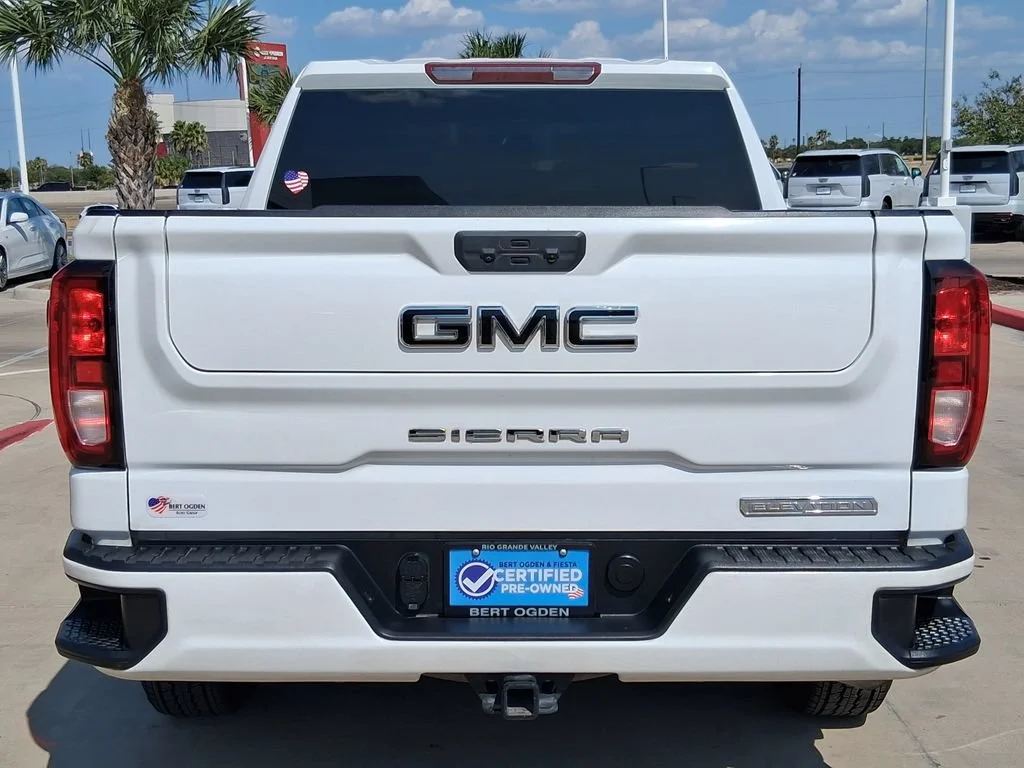 Used 2025 Summit White GMC Elevation image 5