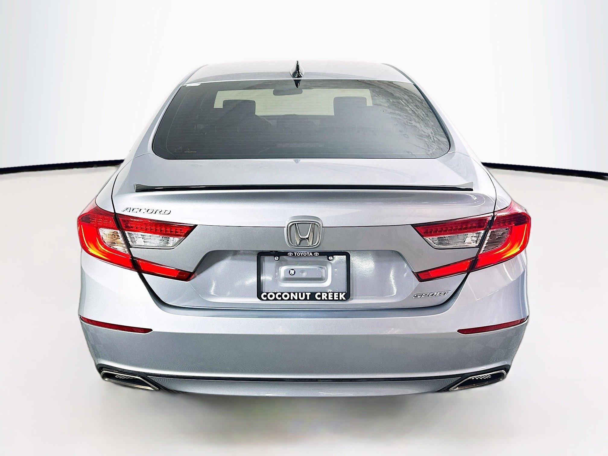 2021 Honda Accord thumbnail 6