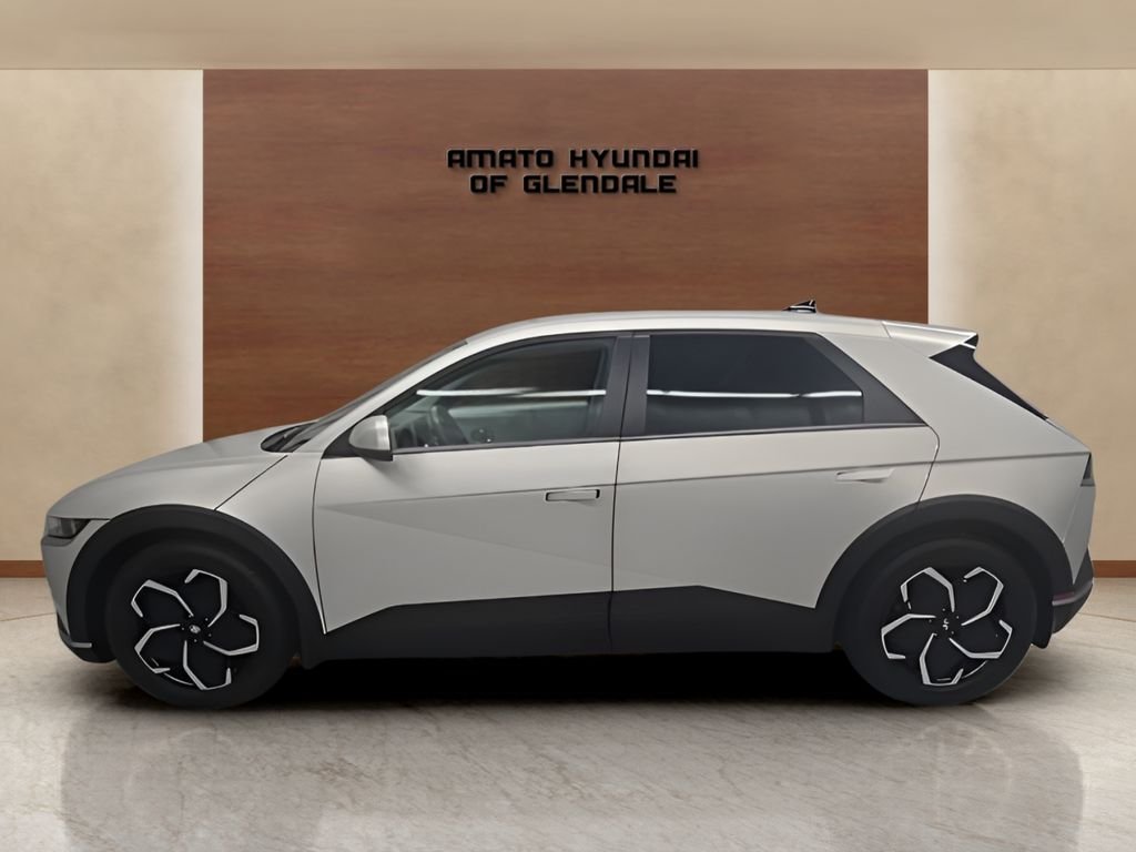 Certified Used 2024 Gold Hyundai SEL image 3