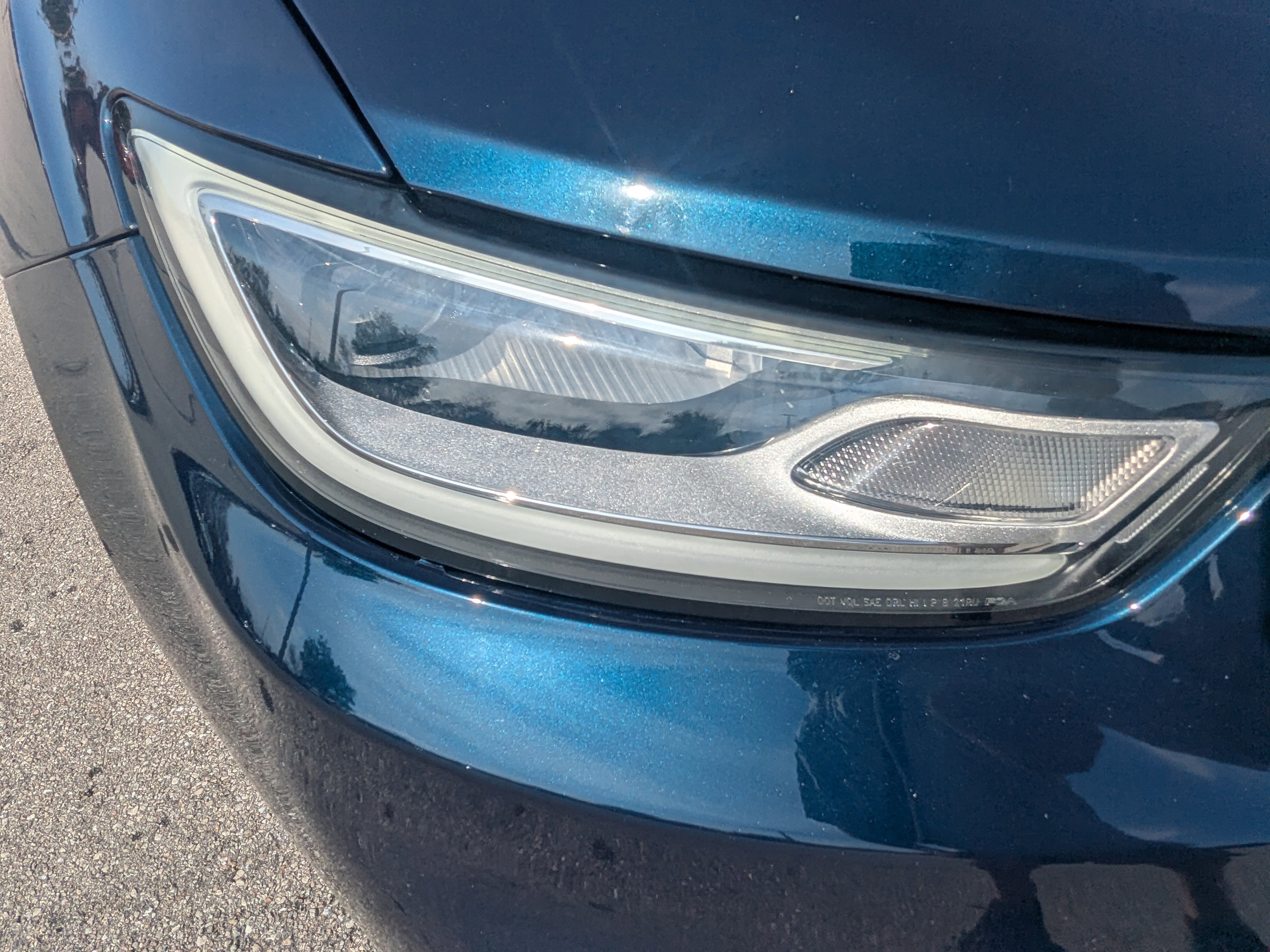 Used 2024 Fathom Blue Pearlcoat Chrysler Touring image 10