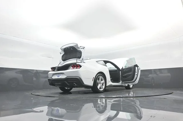 New 2026 Oxford White Ford EcoBoost® Fastback image 36