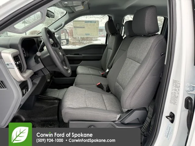 New 2026 Oxford White Ford XL image 3