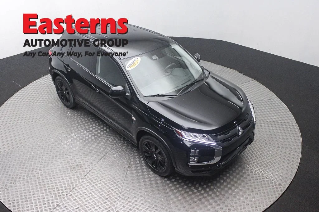 Used 2023 Black Mitsubishi 2.0 LE image 3