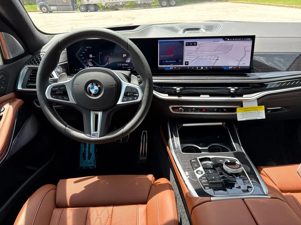 New 2027 Blue BMW M60i image 19