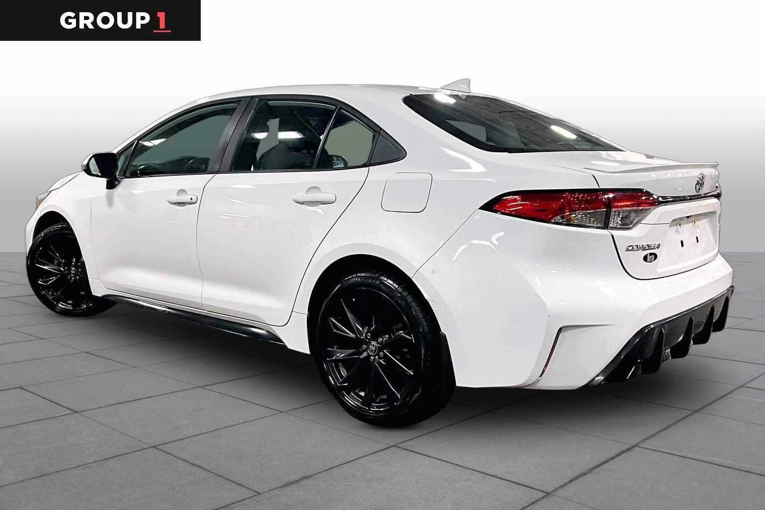 Certified Used 2023 Ice Cap Toyota SE image 12