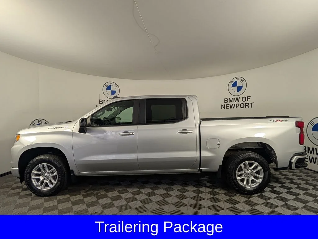 Used 2022 Silver Chevrolet RST image 5