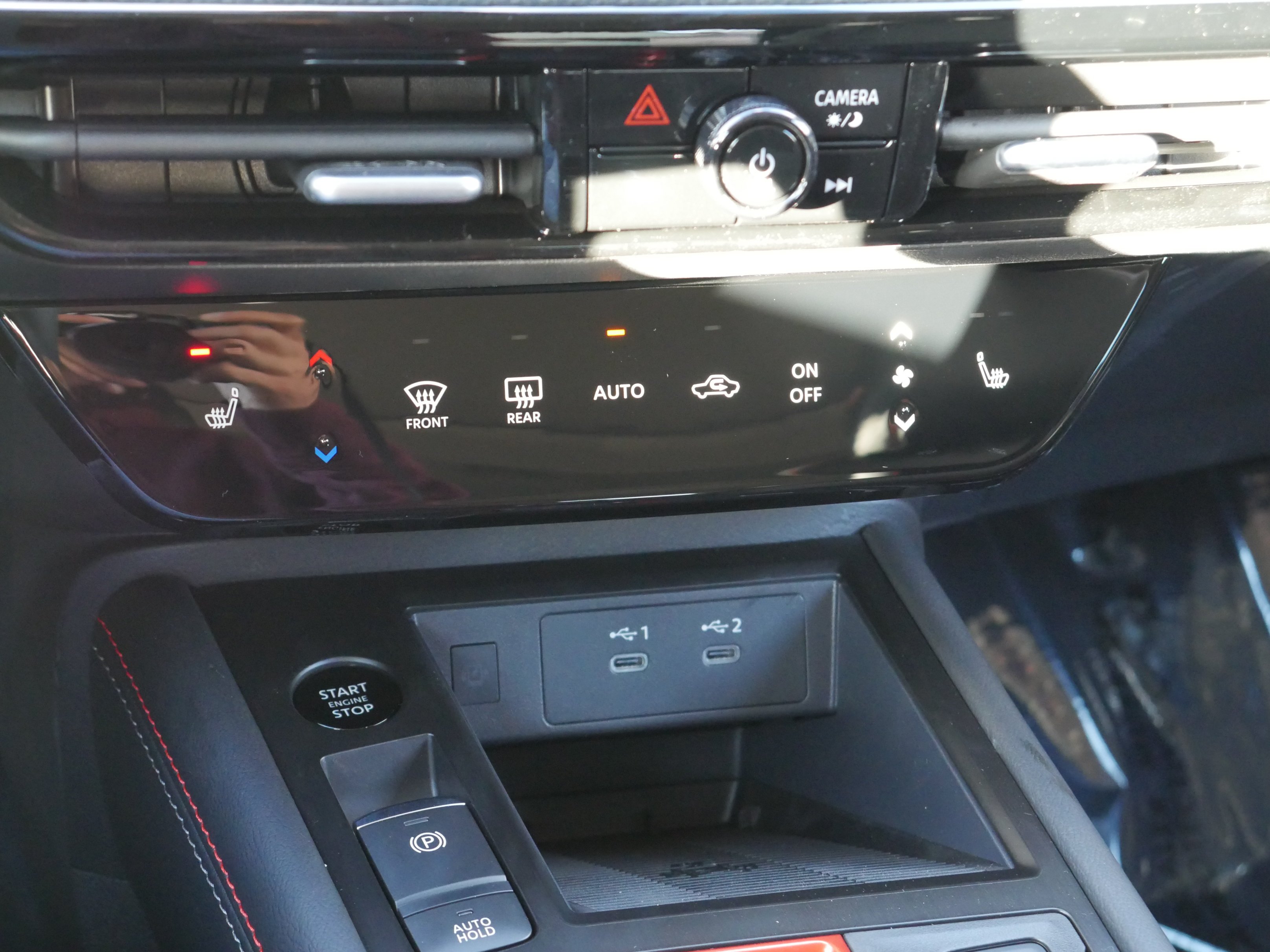 2026 Nissan KICKS SR AWD - Photo 14