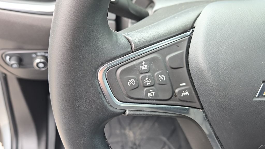 Used 2024 Gray Chevrolet LT image 11