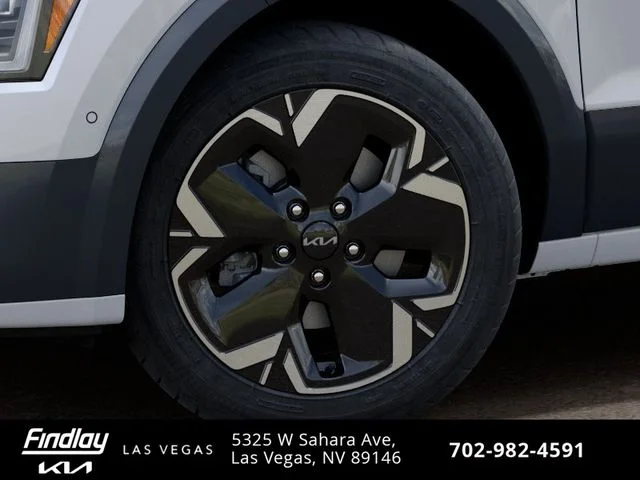 New 2026 White Kia Wave image 11