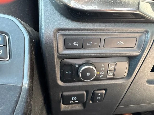Used 2021 Gray Ford XLT image 24