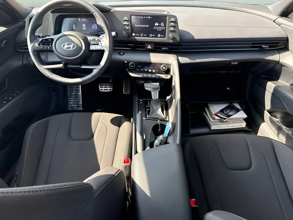 Used 2026 Charcoal Hyundai SEL Sport image 12