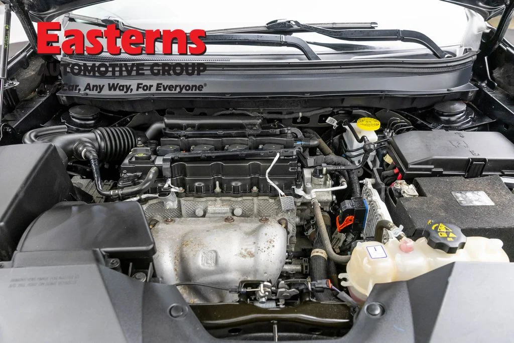 Used 2021 Black Jeep Latitude Plus image 7
