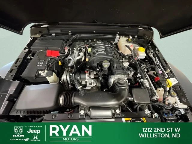 Used 2023 Black Jeep Sport image 12
