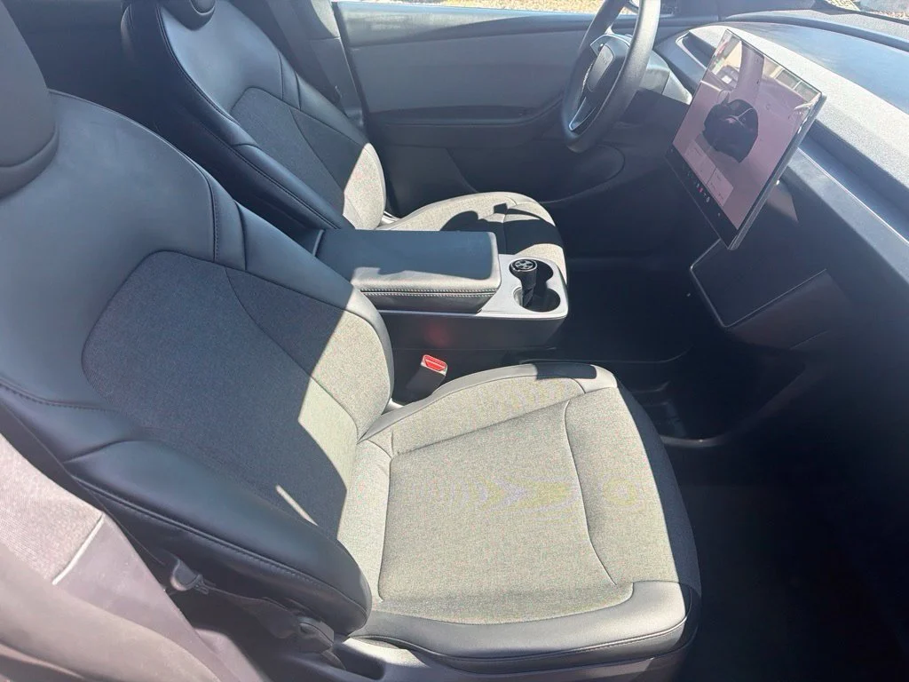 Used 2026  Tesla Standard Range image 12