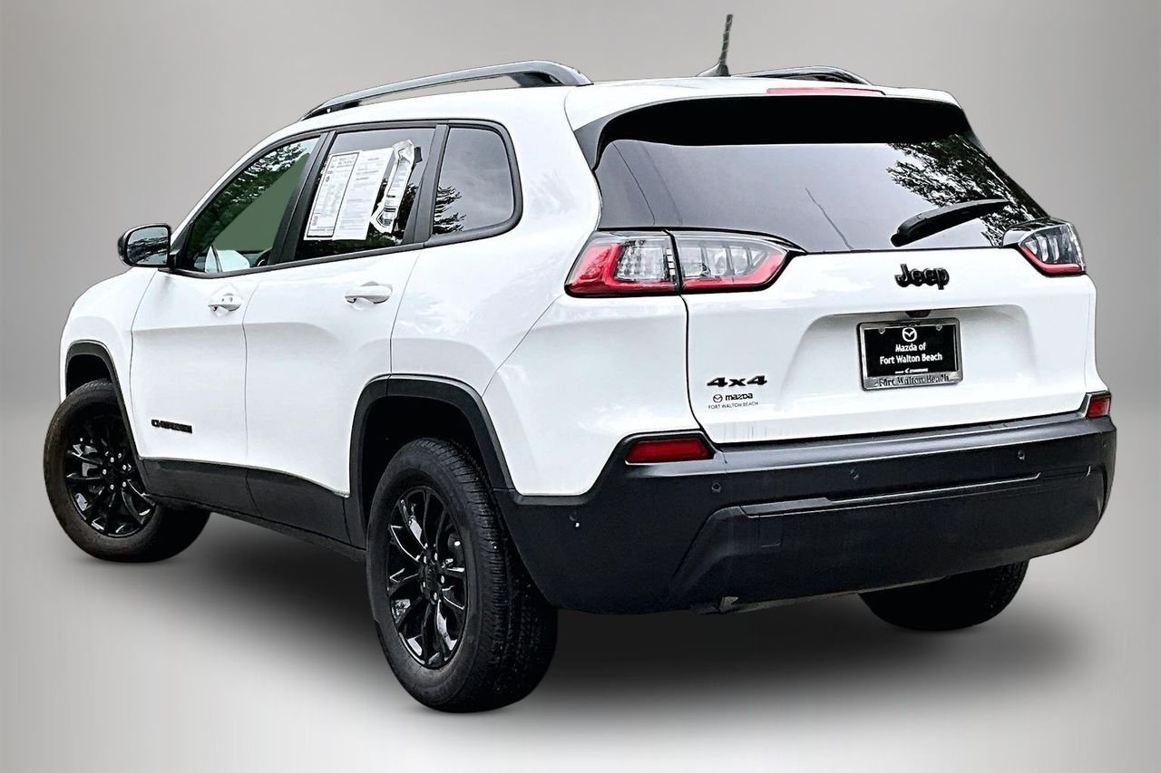 2023 Jeep Cherokee Altitude Lux - Photo 4