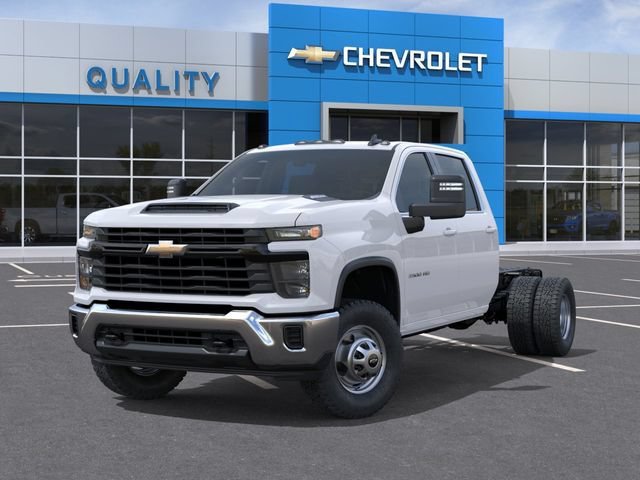 New 2026 Summit White Chevrolet Work Truck image 6