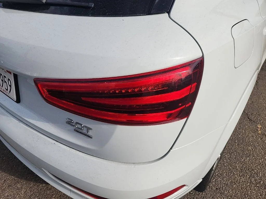 Used 2015 White Audi 2.0T Prestige image 13