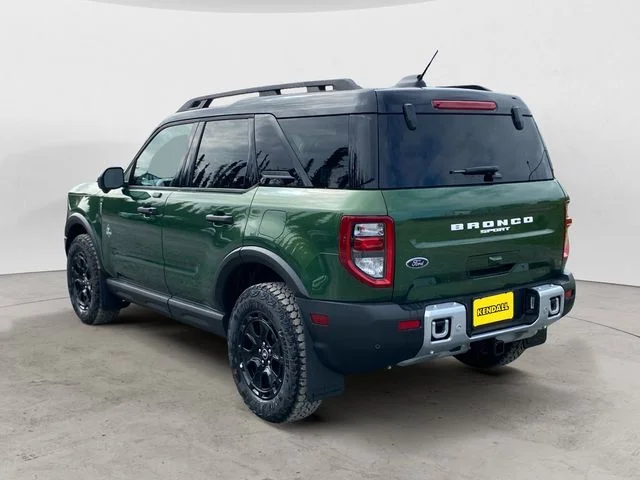 New 2025 Green Metallic Ford Outer Banks image 3