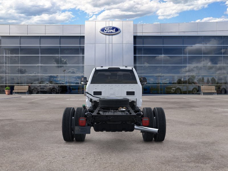 New 2025 Oxford White Ford XL image 30