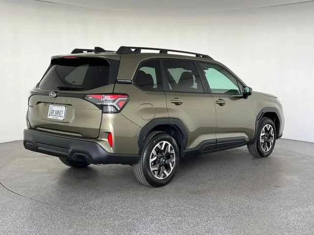 New 2026 AUTUMN GREEN METALLIC Subaru Premium image 4
