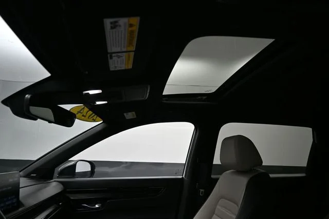 Used 2024  Honda Sport Touring image 39