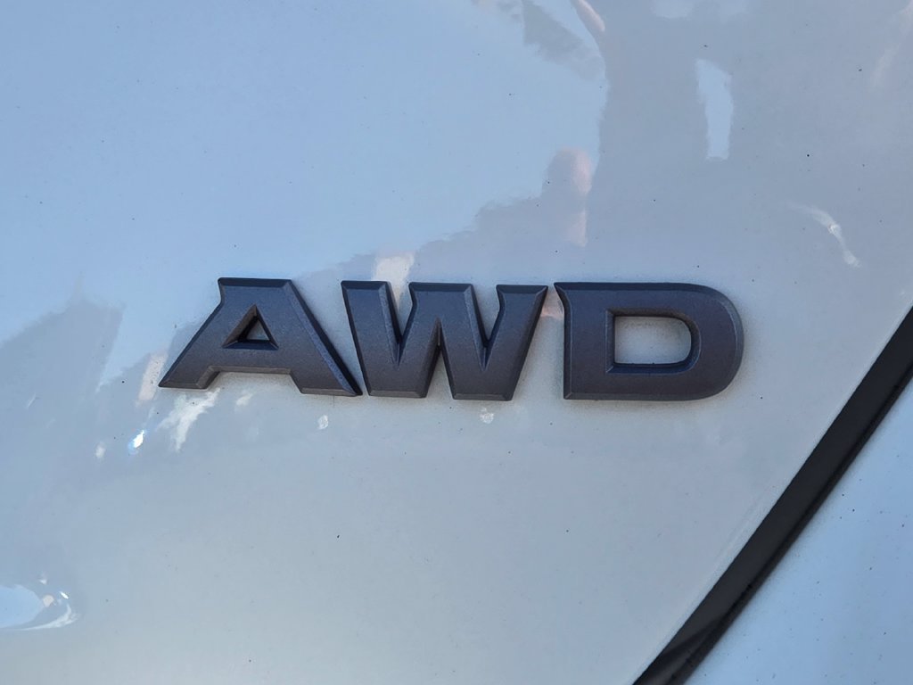 Certified Used 2025 White Nissan 2.5 SV image 9