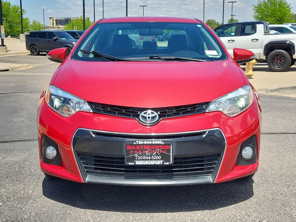 Used 2016 Red Toyota S image 9