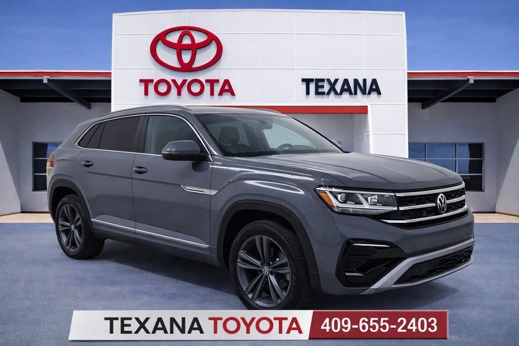 2022 Volkswagen Atlas Cross Sport SEL R-Line