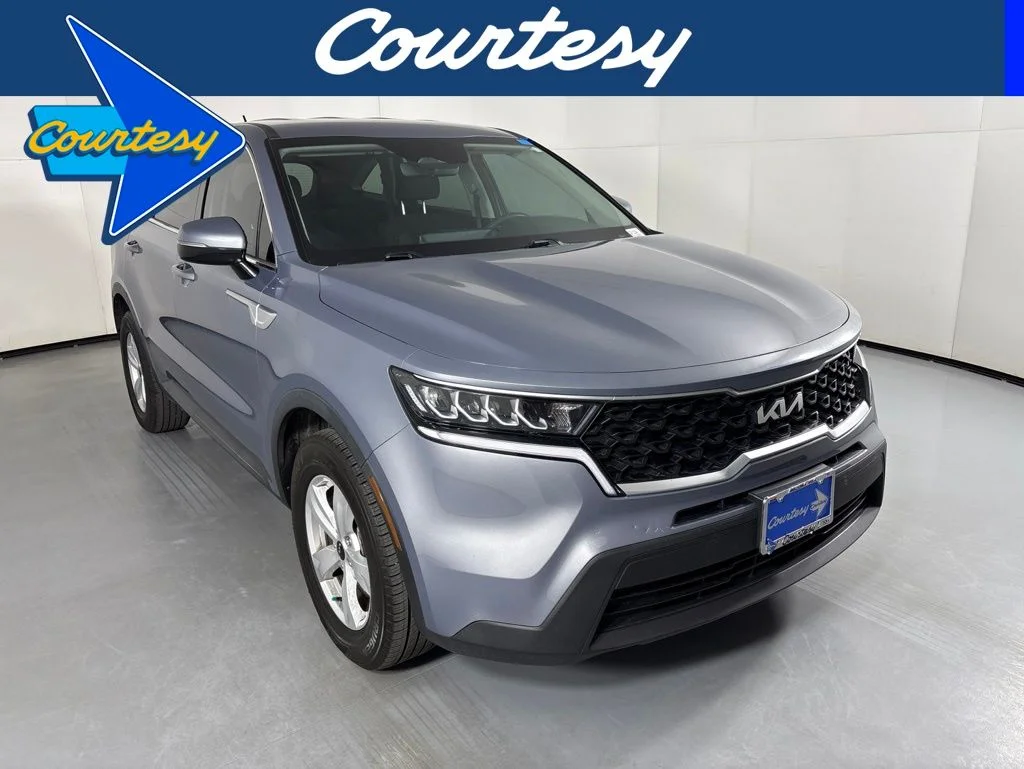 2023 Kia Sorento LX AT's photo