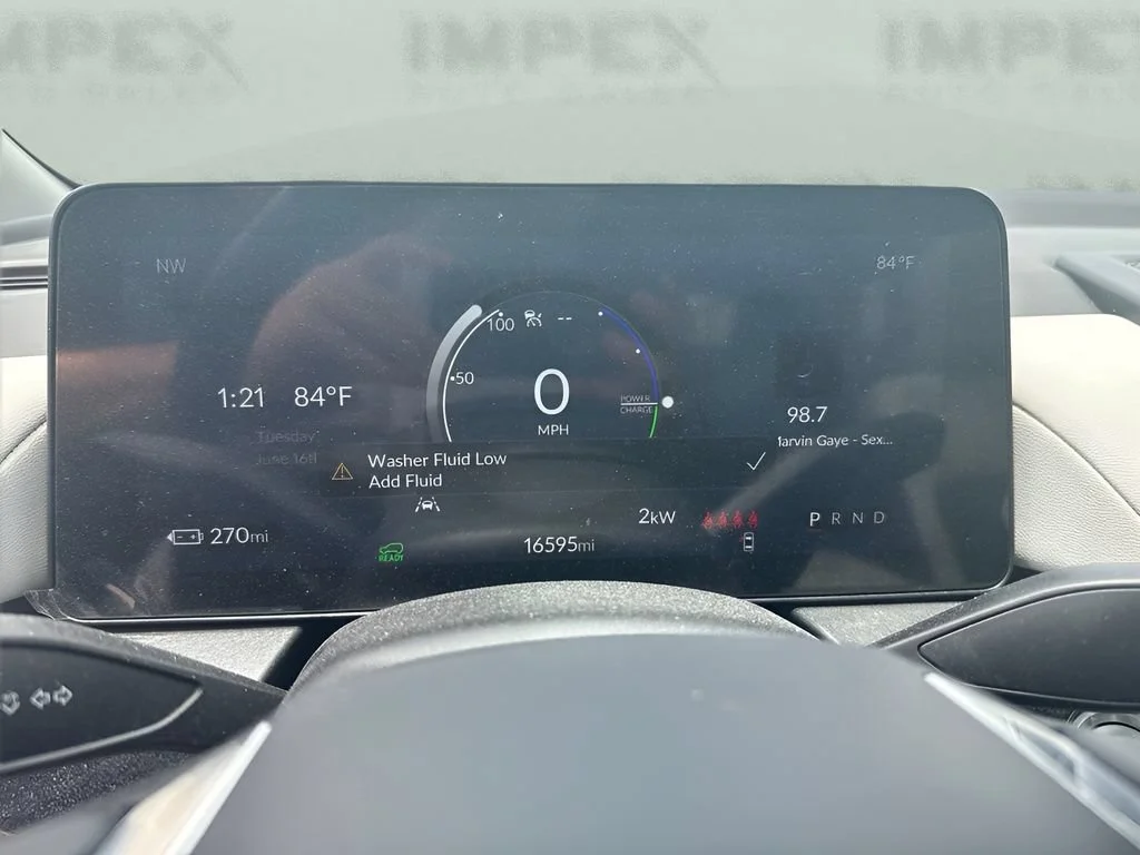 Used 2025 White Honda 1SE image 9