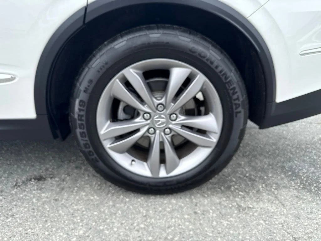 Used 2023 White Acura 3.5L image 23