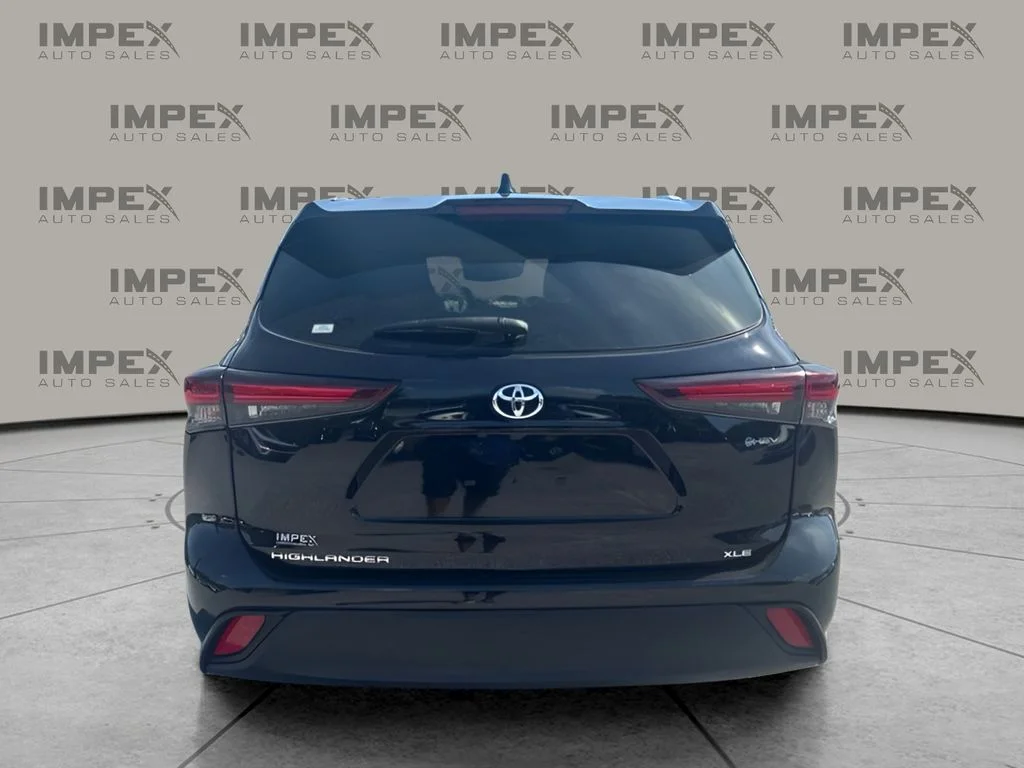Used 2025 Black Toyota XLE image 4