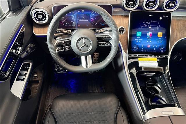 New 2026 Polar White Mercedes-Benz GLC 300 image 50
