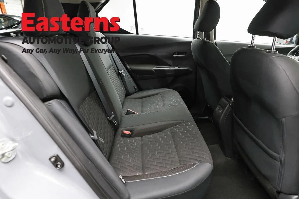Used 2021 Gray Nissan SV image 23