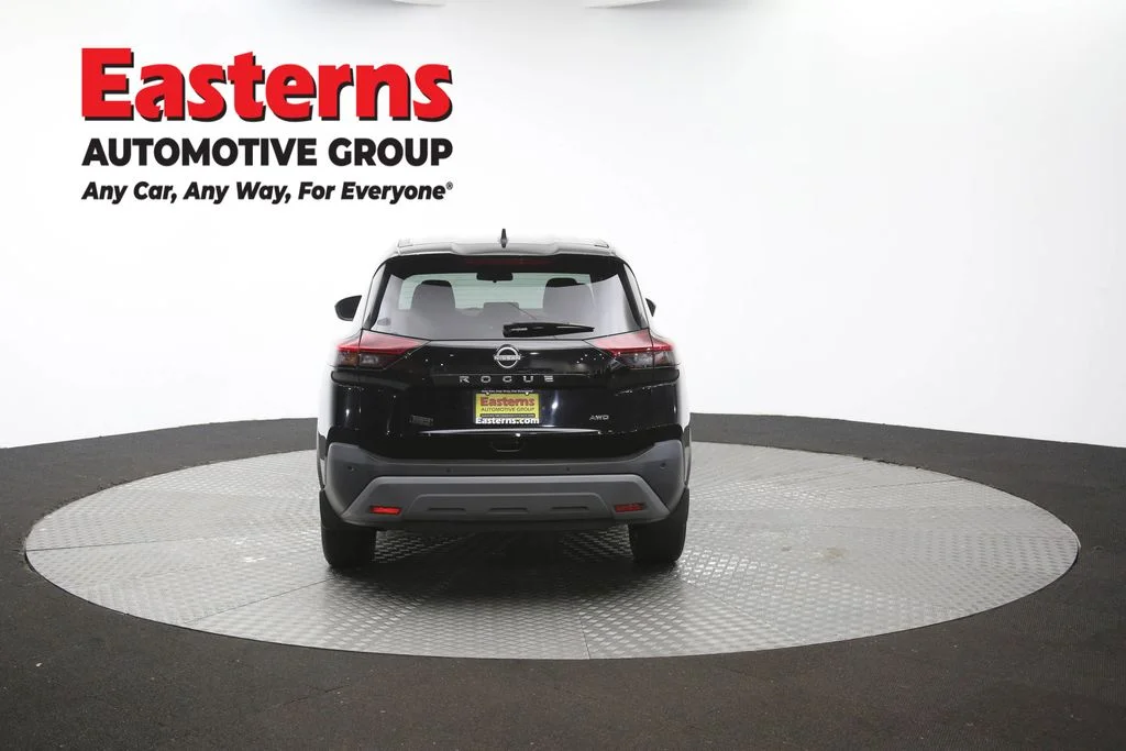 Used 2023 Black Nissan S image 36