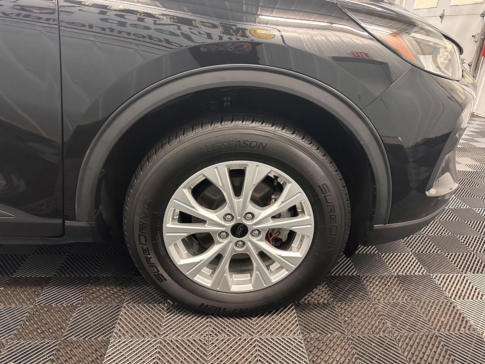 Used 2023 Agate Black Metallic Ford Active image 49
