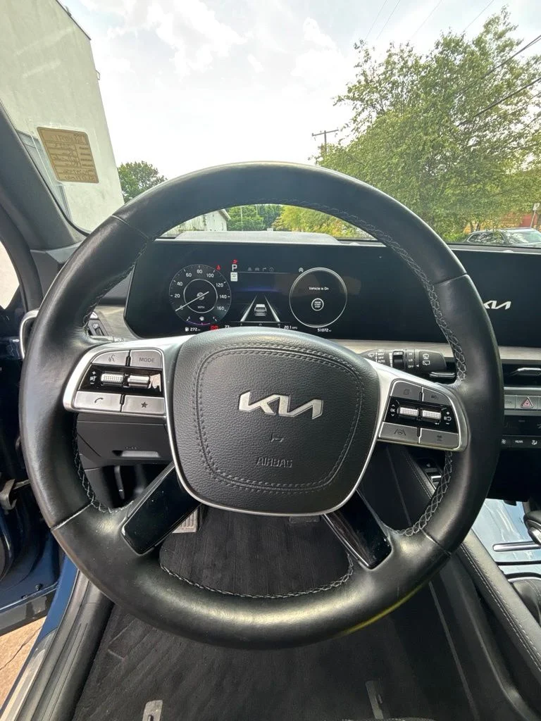 Used 2023 Black Kia SX-Prestige X-Line image 13