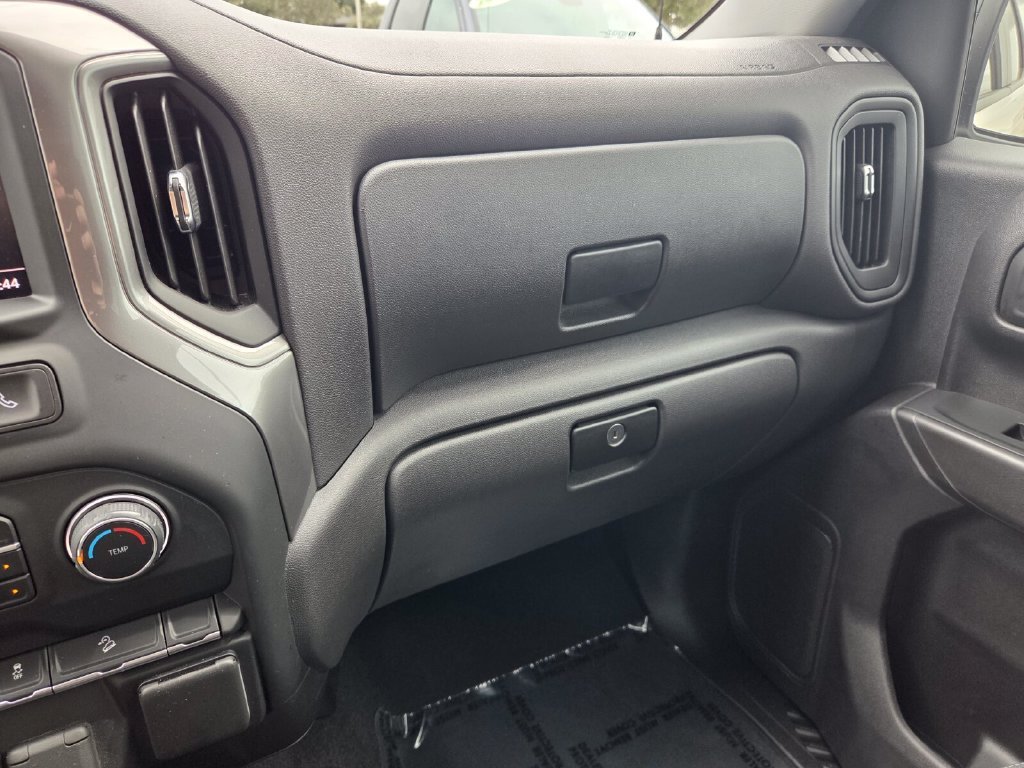 2024 Chevrolet Silverado 1500 Custom - Photo 28