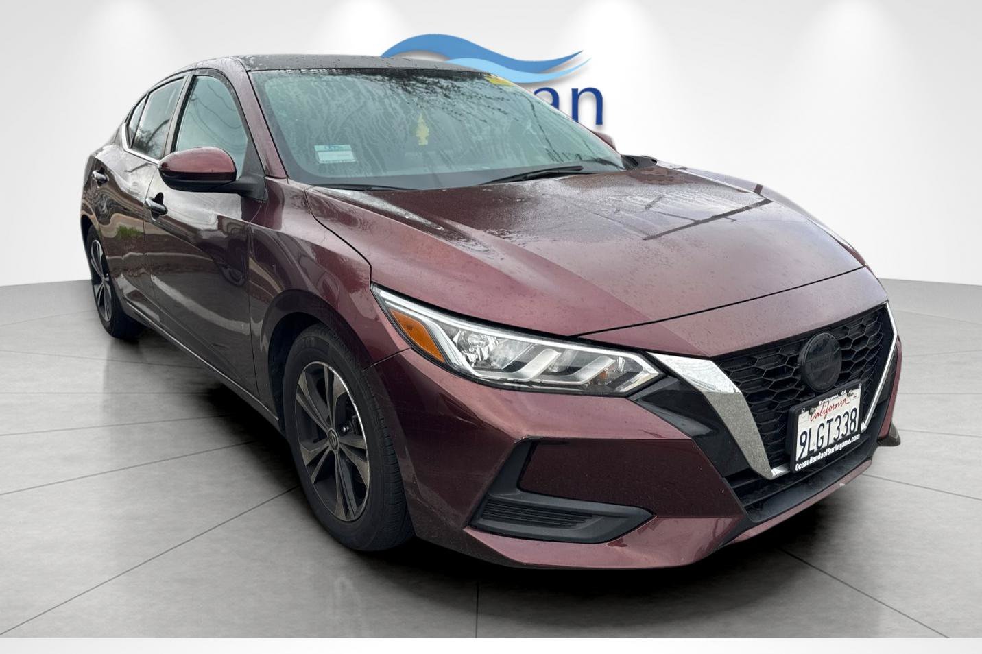 Used 2022 Rosewood Metallic Nissan SV image 2