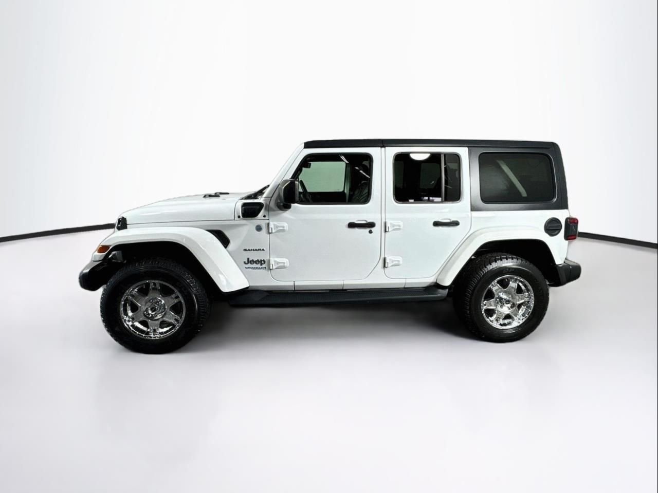 Used 2021 White Jeep Unlimited Sahara 4xe image 4
