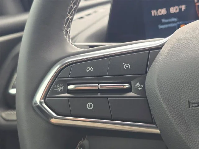 2027 Chevrolet Traverse LT - Photo 29