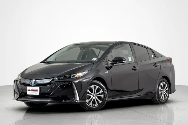 2021 Toyota Prius Prime LE (Natl)