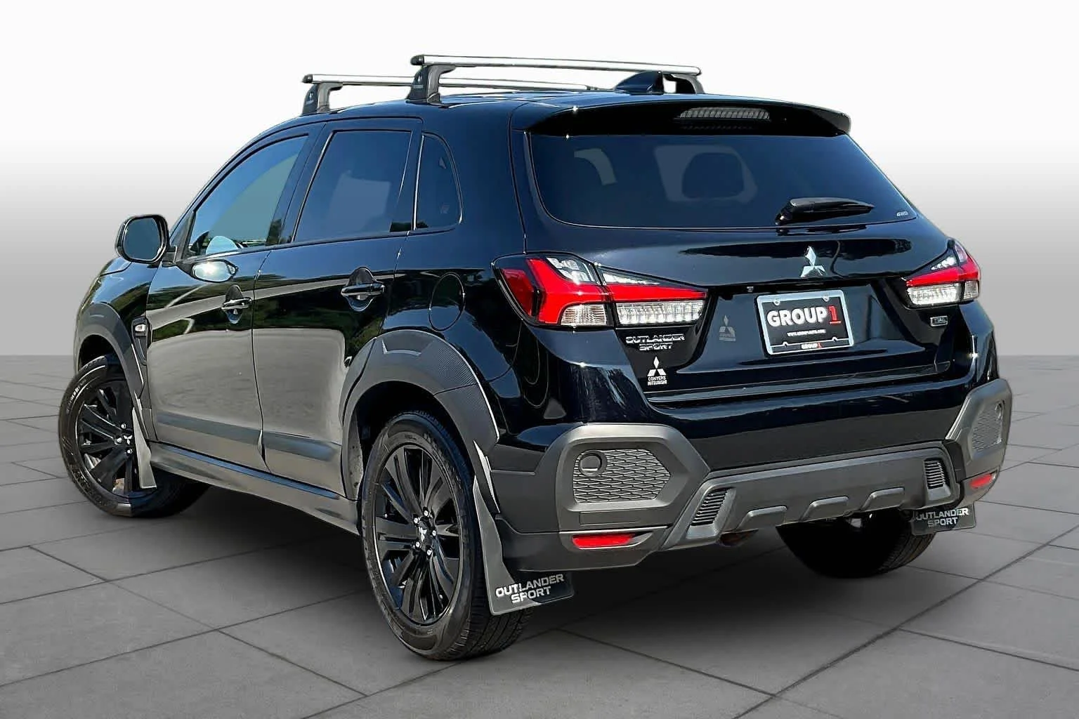 Used 2024 Labrador Black Pearl Mitsubishi Trail Edition image 12